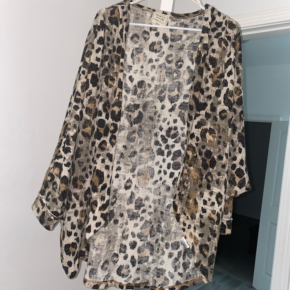 Cheetah cardigan